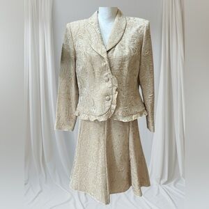 Vtg Cream Gold Brocade Jacquard Button Front Classic 2 Piece Skirt Suit Set 12P